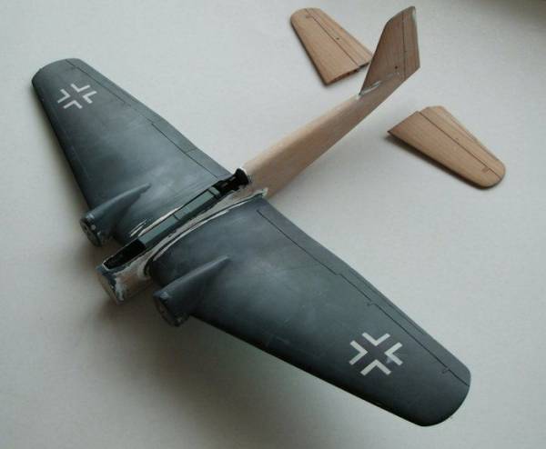 Paint removal from the tail section