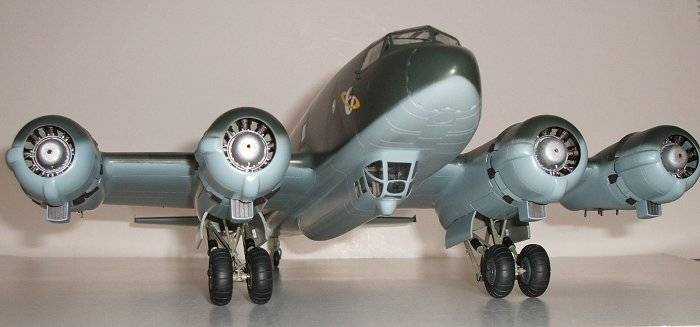 Attachment of the cowlings and oil coolers