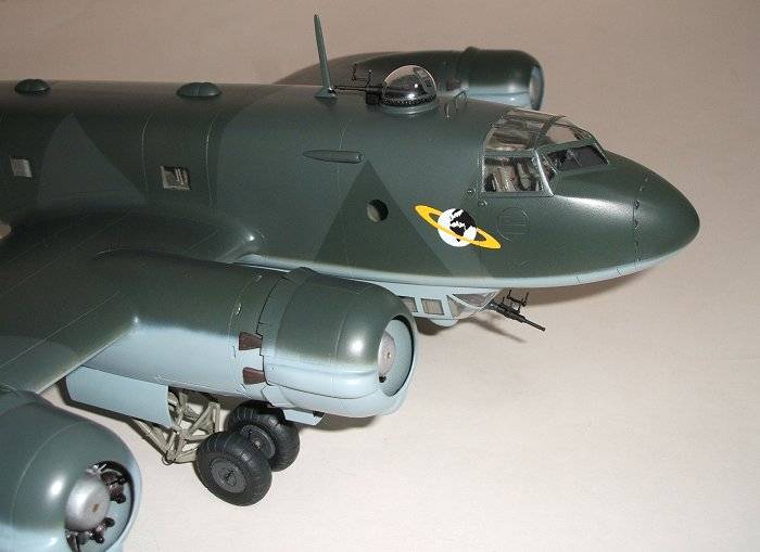 Nose upper rotating turret and forward gondola gun