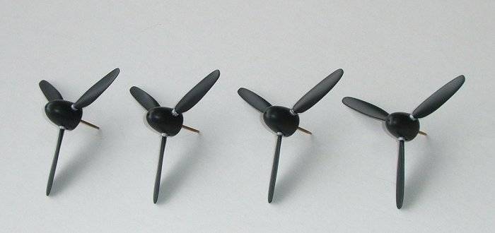 Painting and assembly of the propellers and spinners