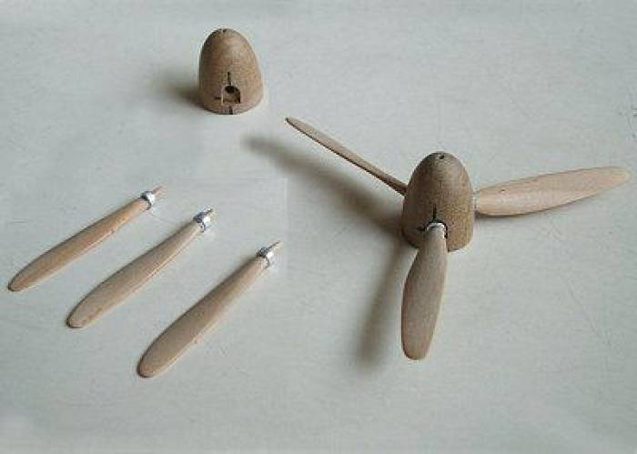 Trial assembly of the propeller blades