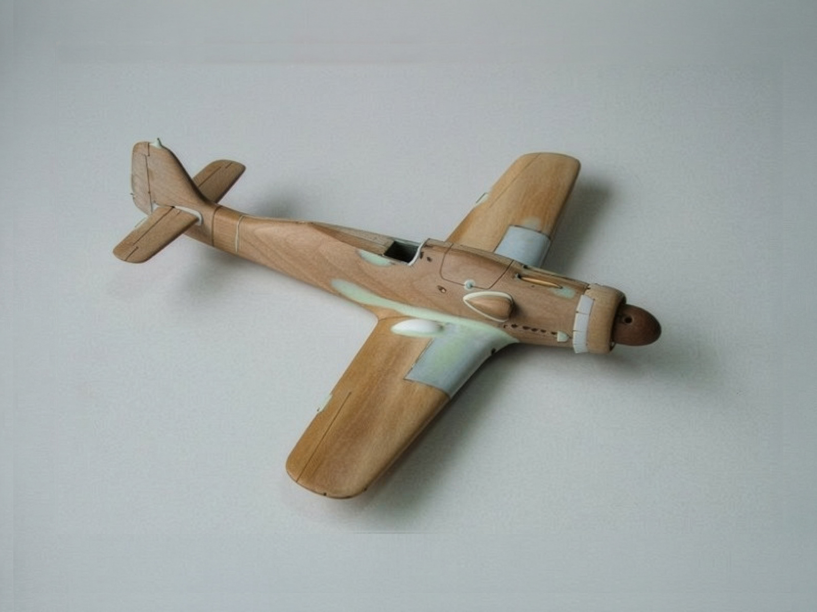 Fw 190 D-9 制作中の修正や確認の記録